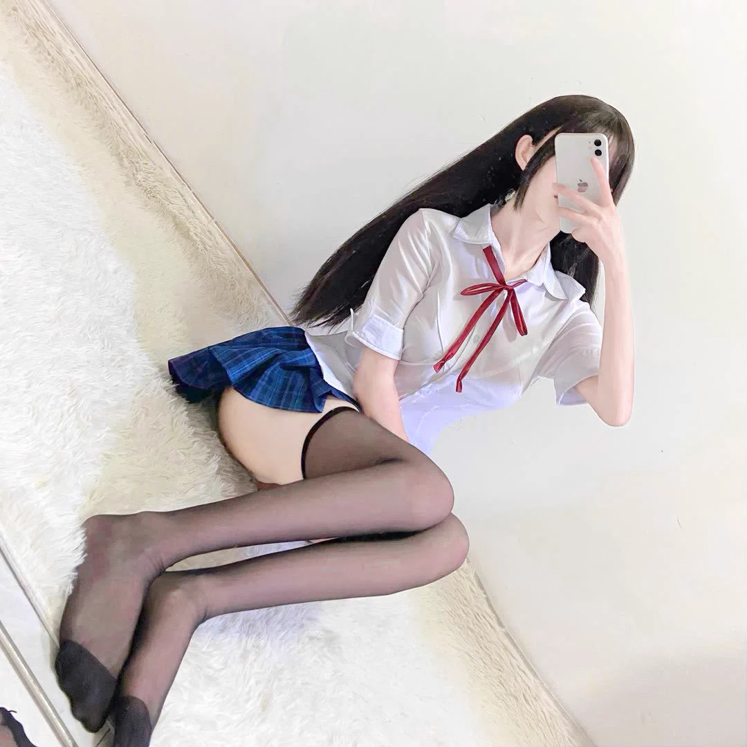 刚刚撞到头失忆了，忘记主人是谁了，大家能帮我找一下吗？ https://t.co/2GADD7JbK3
