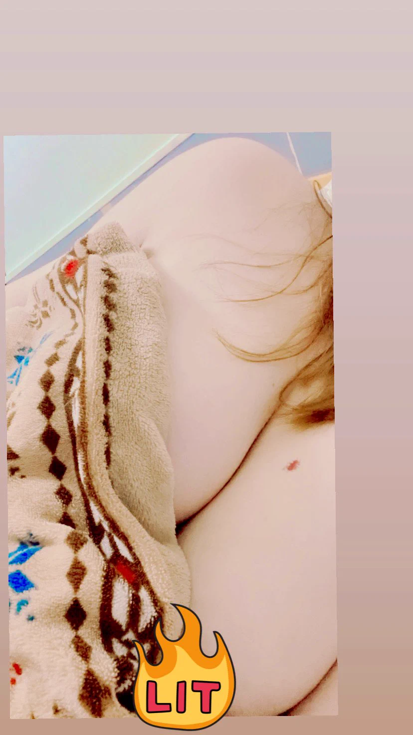 每個人說想認識你可以做朋友嗎？不要再這種屁話了說個想幹死你我還會欣賞你的勇氣看我奶照說想認識做朋友誰信啊(｡ì _ í｡) https://t.co/au0juQFMBp