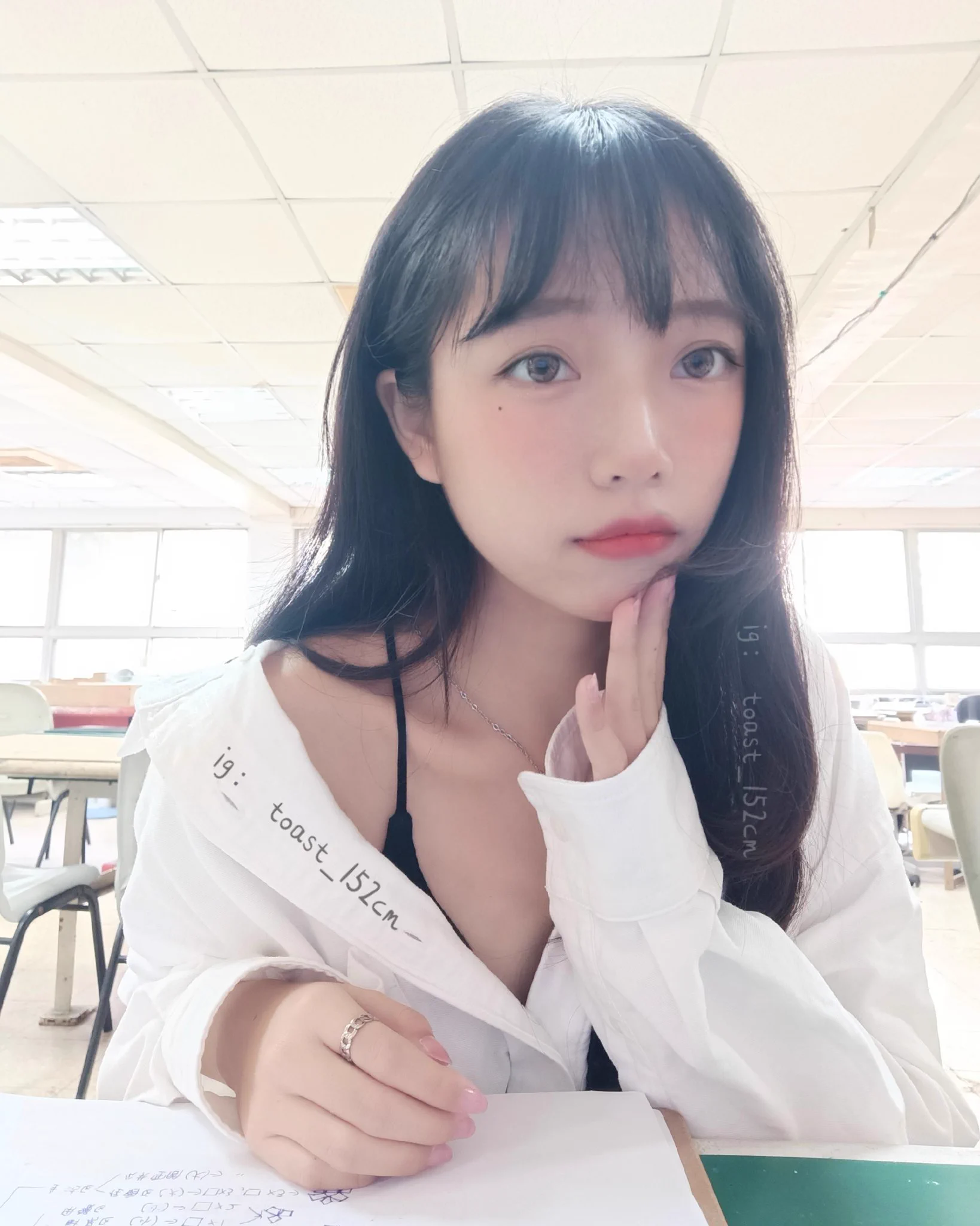 大家午安 今天過得好嗎😊😊 https://t.co/ApJ50xyOFn