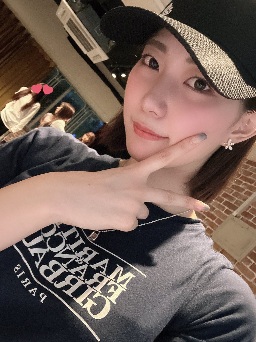 ばーれすく練習してきた💃💃💃

本番まで後２週間🫶練習期間折り返し！ https://t.co/WsJgVqVdLw