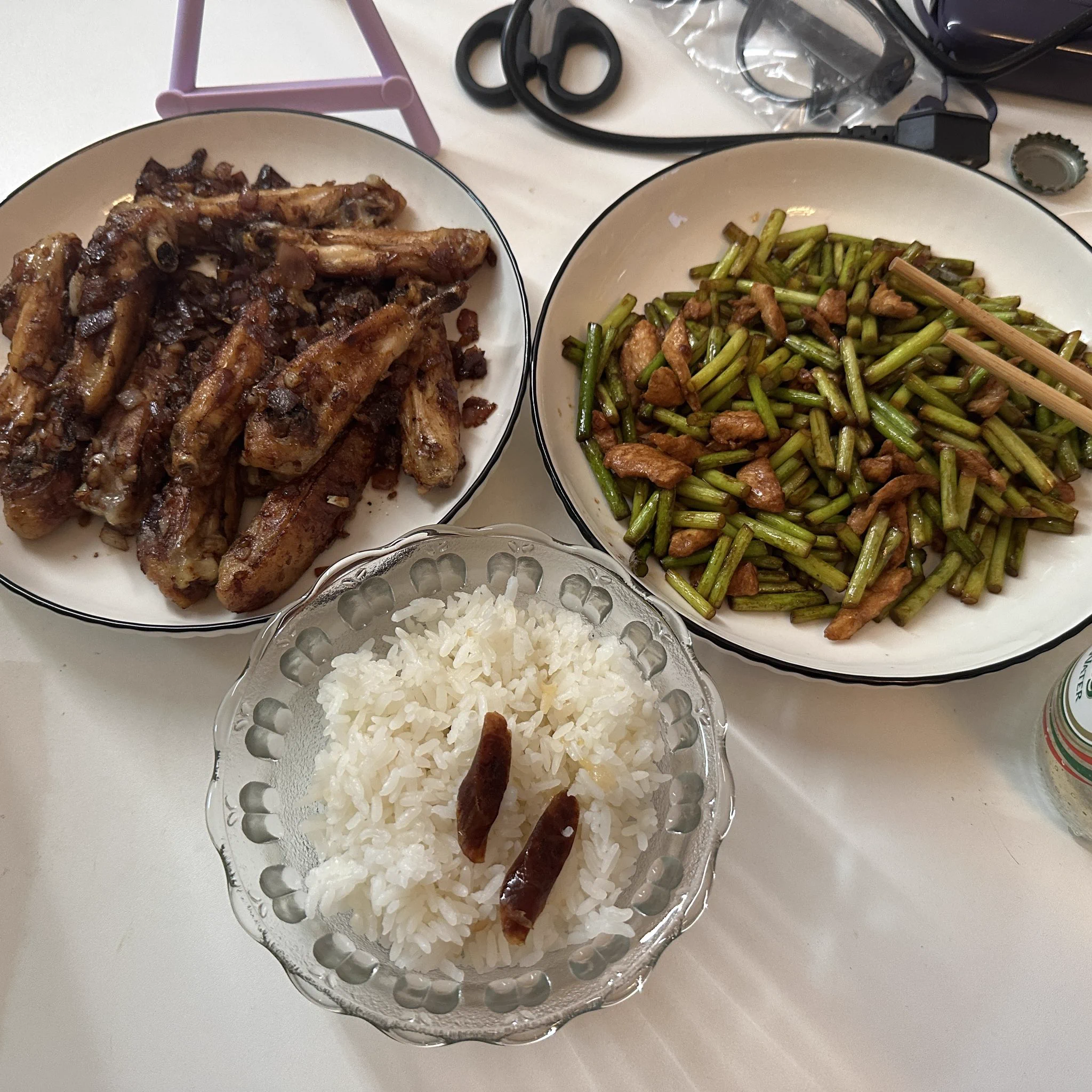 点亮新食谱黄油香蒜鸡翅 真的很香 https://t.co/jOID732Xiq