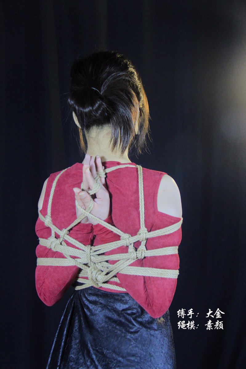 后手与小驷马 https://t.co/P9YpVoFRUJ