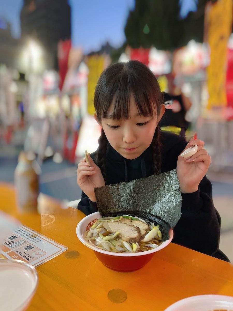 王様中華そば大好き❤️❤️
ネギの甘みと胡椒が効いてる美味すぎ醤油🍜

日本ご当地ラーメン総選挙に来たら
信州麺友会の王様中華そばぜひ食べて！
清き一票を！！！！！！🙏❤️❤️

#日本ご当地ラーメン総選挙
#王様中華そば https://t.co/rpo3WaSJPg