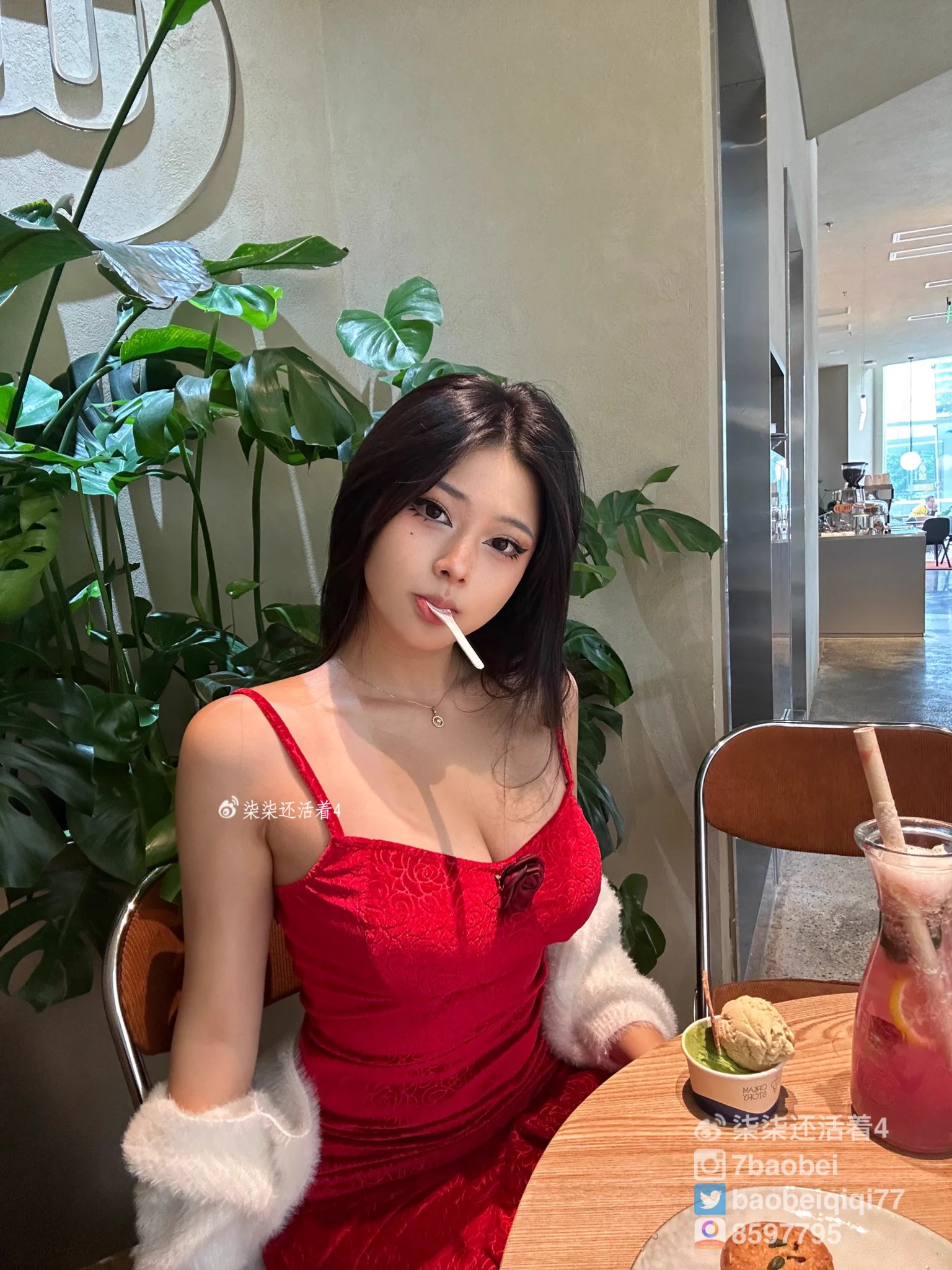 以前觉得叫我姐姐显得我很老，现在被叫姐姐真的好幸福，谢谢批瘾犯了 https://t.co/EU0Yv9vIvu
