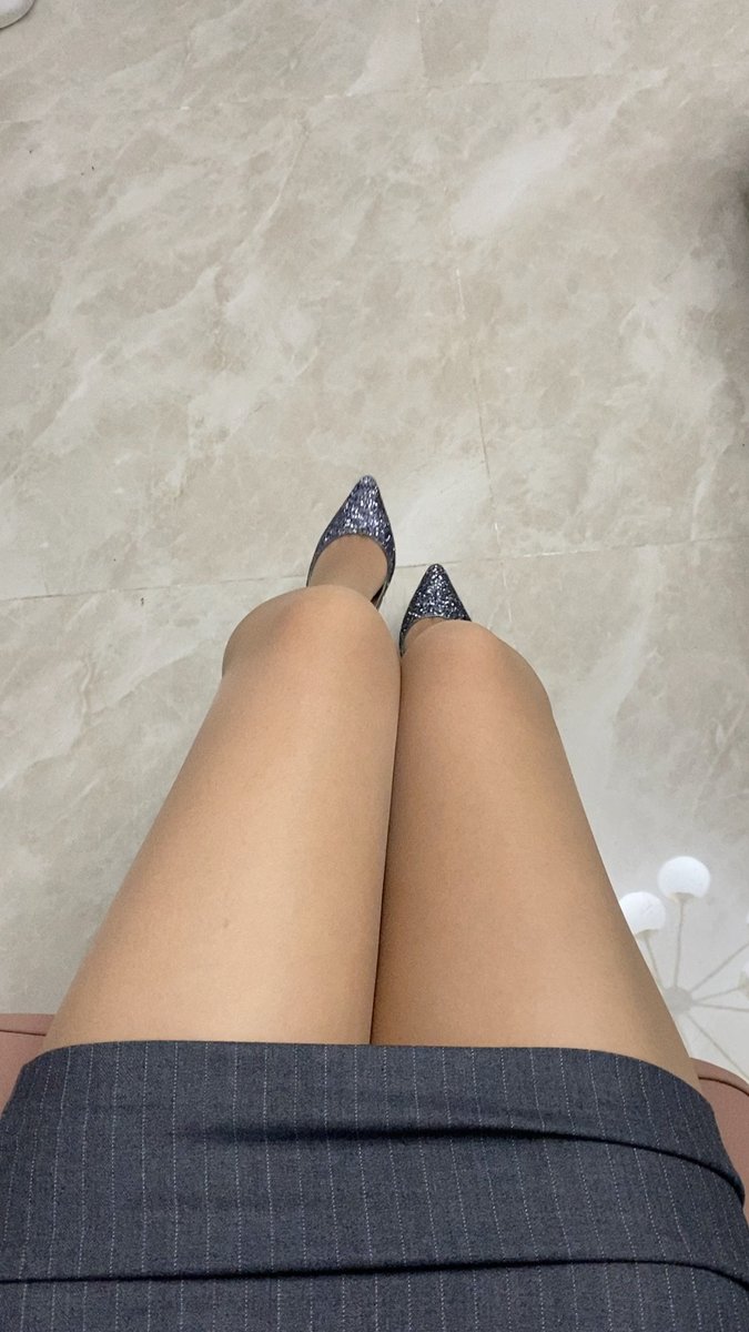 🧦 @limerencem 
#涞觅不止丝滑   #涞觅巧克力 https://t.co/rPOdxSXoIT