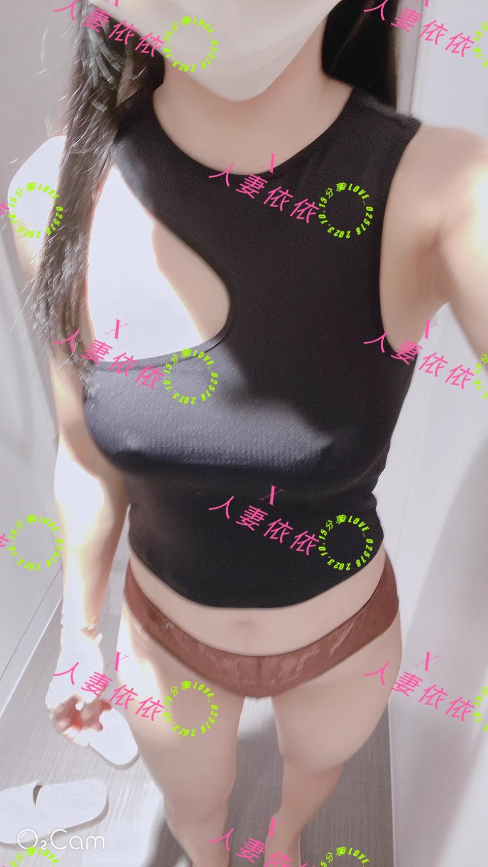 @TWphotobook #原創請勿盜圖怎麼這主題剛好又有試穿衣服真的就凸凸的了，我都不好意思開門給老公看 https://t.co/dRlWyaQPRp
