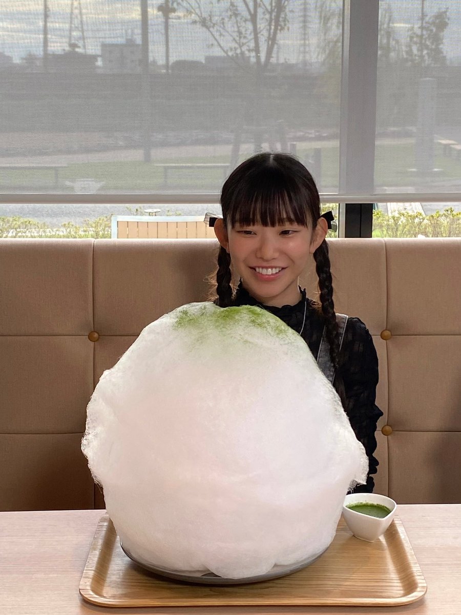 奈良テレビ　#いい福みつけ旅
本日23:30～24:00放送です🫶
今回は宇治市「お茶と宇治のまち歴史公園」さんで抹茶づくり体験やデザート堪能✌️❤️
このわたあめの中身どうなってるのか見てほしい🤤笑
放送後にはYouTubeにもアップされます！
ぜひご覧ください🥰

#奈良テレビ
#福盛訓之
#長澤茉里奈 https://t.co/jG58APj6UF