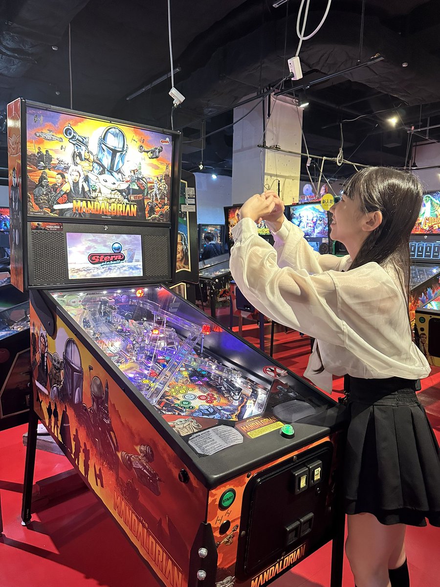 #いい福みつけ旅　ロケでした🫶
大阪アメ村で遊び尽くしたよ〜🤤
マンダロリアンのピンボール見つけてテンション爆上がり🙈🙈
ちょー楽しかった！！！！放送おたのしみに〜🥰
#奈良テレビ https://t.co/ZTEMYq7Z0T