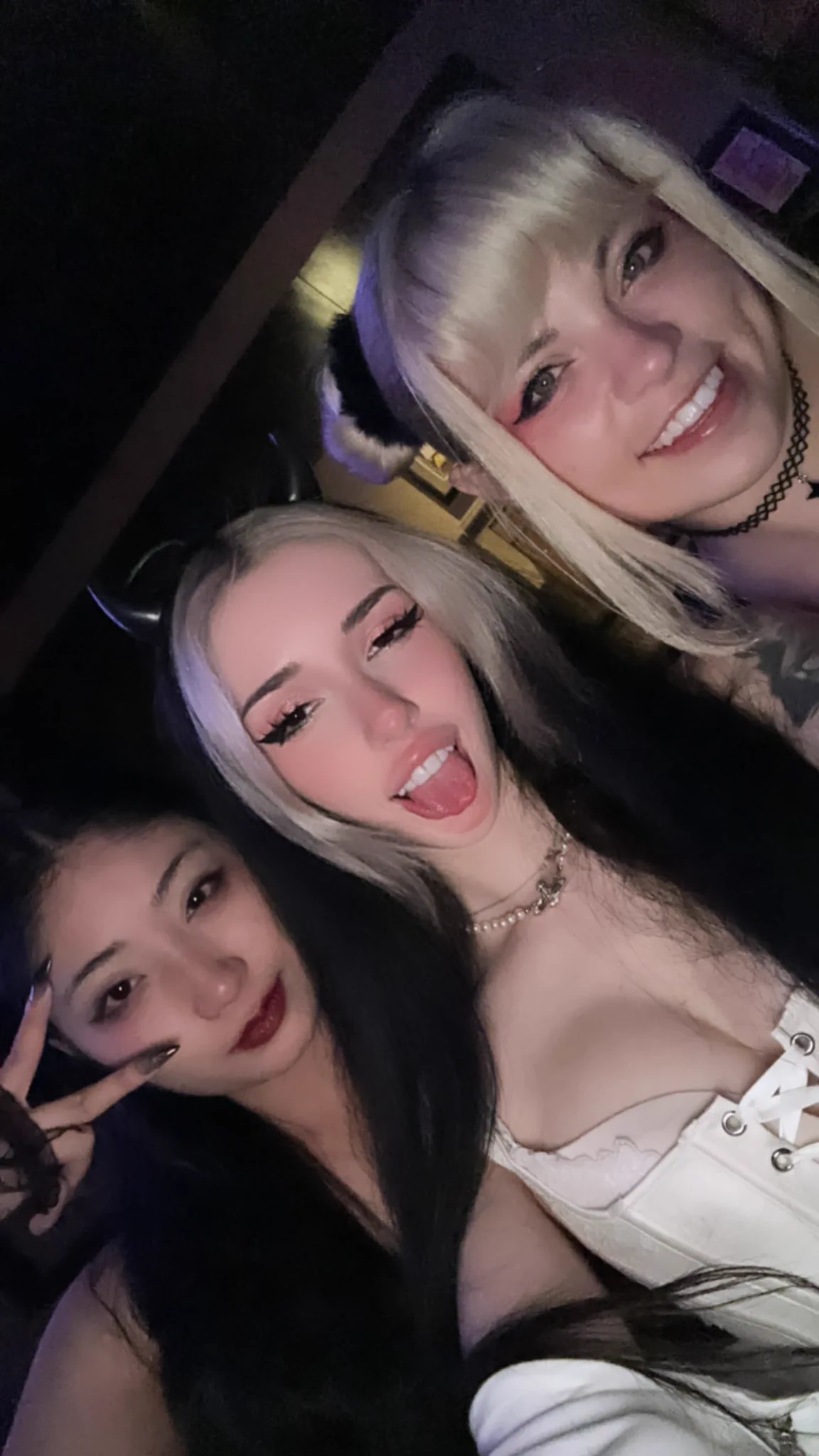 At senpai squads party 🥰❤️ https://t.co/dnEYIYeUAk