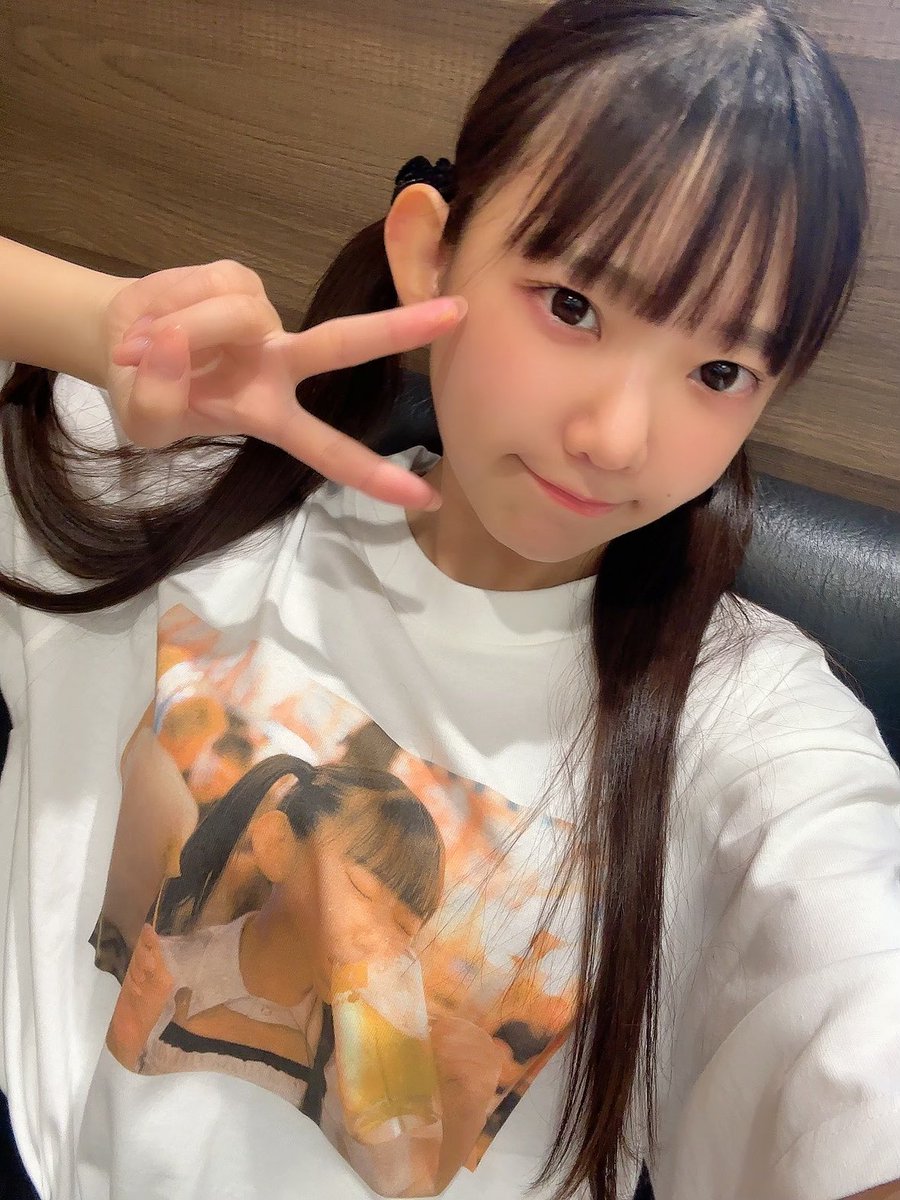 アクスタ、トート、フォトブック完売😭🙏
ほかのグッズもマジであとちょっと😭
再販はありませぬので、迷ってる方はぜひぜひお迎えしてあげてください😭🙏❤️❤️
みんなでまりちゅうTシャツ着たいな😳🫶

https://t.co/Ps4FRj7MZa https://t.co/SGct0reoXq