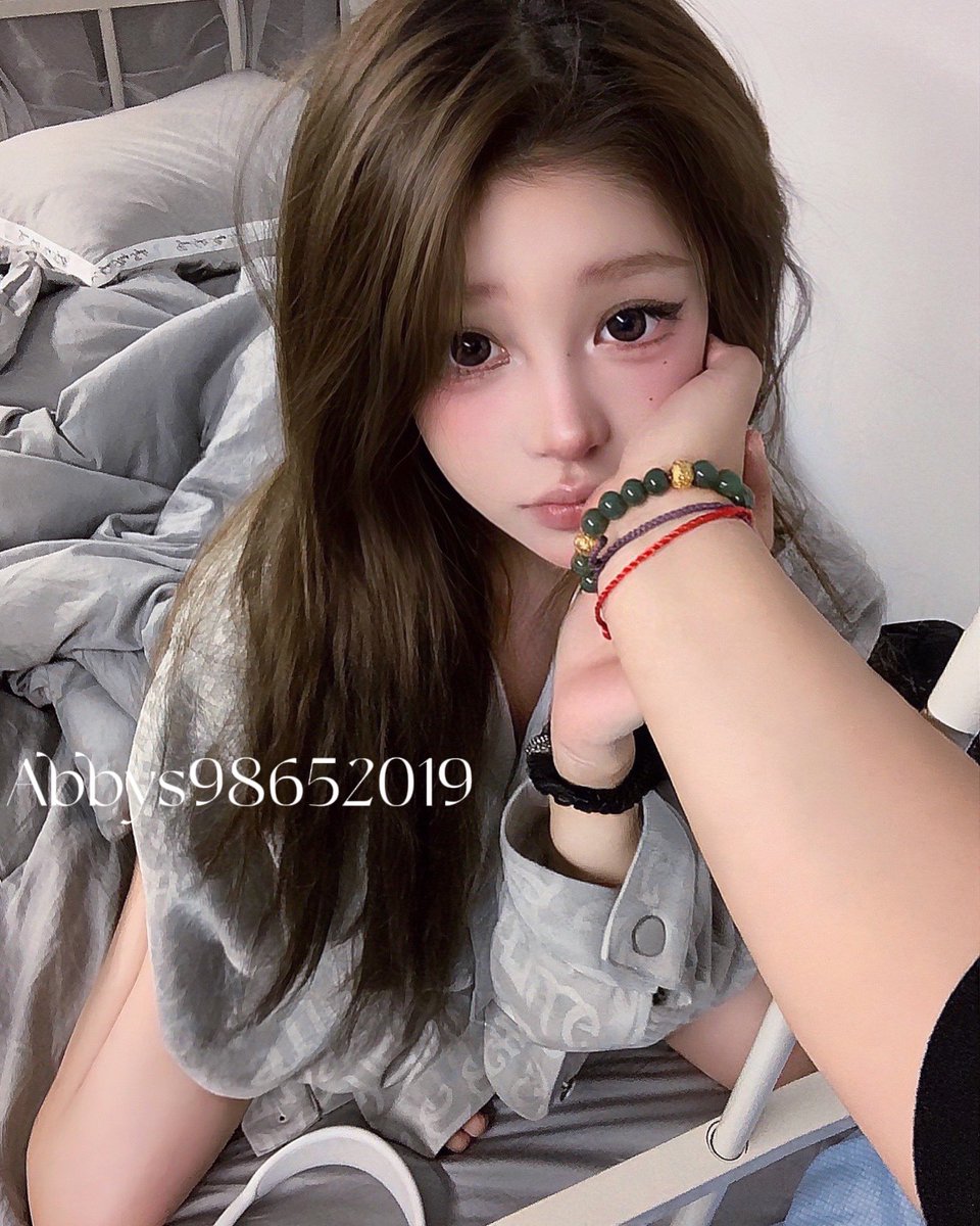 小猫 https://t.co/Xs7YaV0mMe