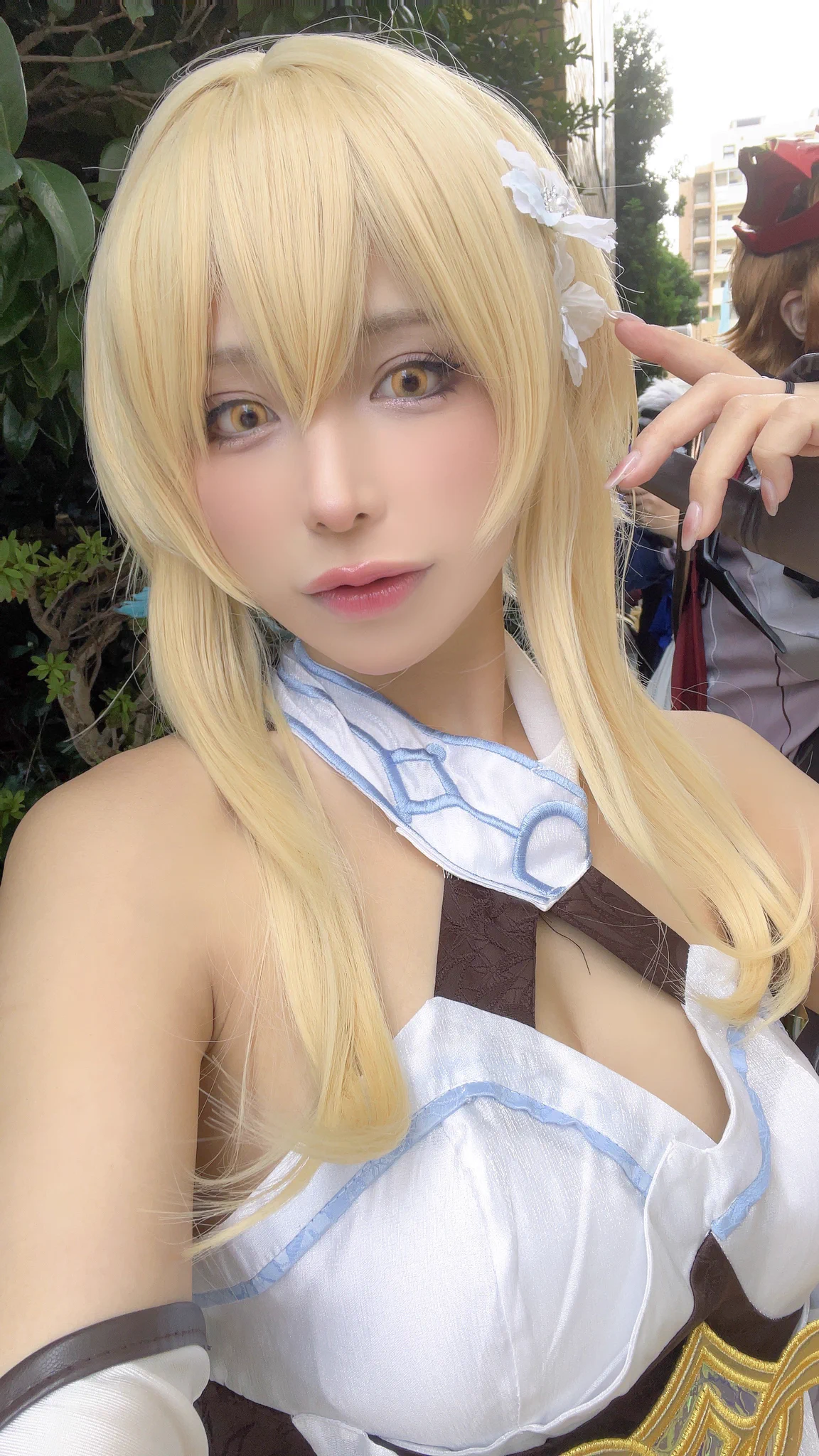 蛍してます~#池ハロ2023 #原神 https://t.co/zvdlnEdPM6