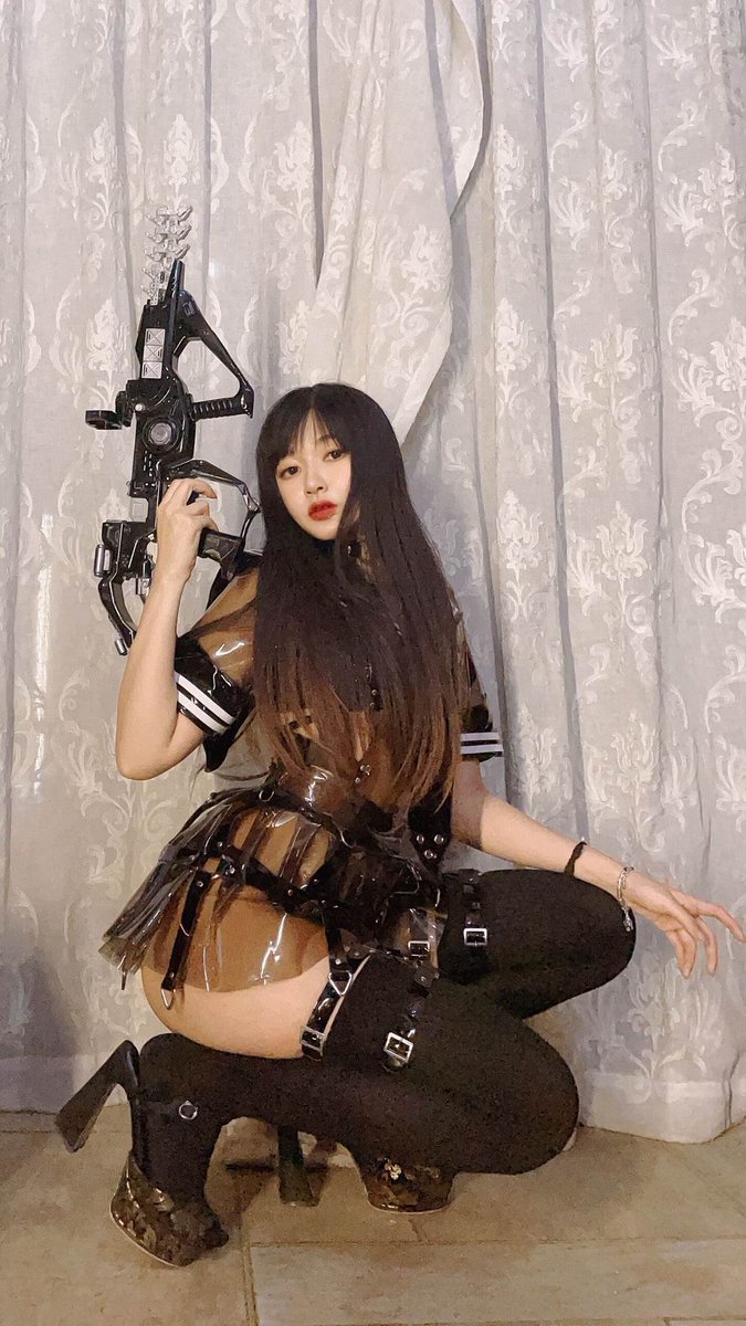 幻象学院 02😬😬 https://t.co/BFtjrdBvKR