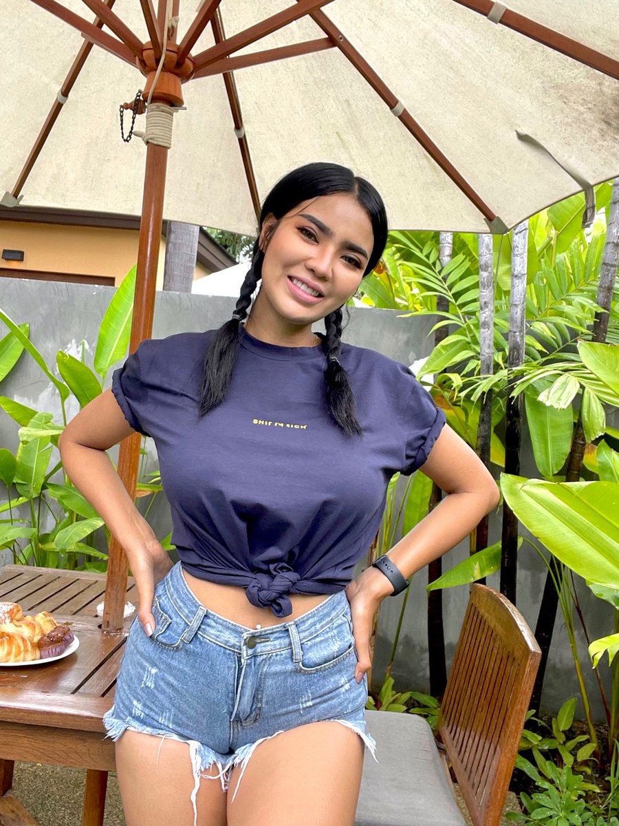 แค่เธอถามว่า มายัง
เราก็พร้อมจะตอบไปว่า ภันเต https://t.co/n9gHO4SxGu