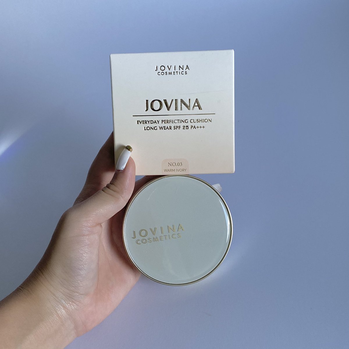 ได้มาแล้วกับคุชชั่น #jovina จ่ายเอง ใช้เอง ส่วนตัวปกปิดปานกลาง ต้องบำรุงดีๆเลย ไม่งั้นจะกองบนหน้า เนื้อสัมผัสโอเคดี พัฟโอเคดี สีก็เข้ากับคนผิวเหลืองดีมาก เราใช้เบอร์03 ไม่วอก ไม่ลอย โดยรวมประทับใจ แต่อยากให้จัดการเรื่องขนส่งนิสนุง 🥲 #รีวิว #รีวิวคุชชั่น https://t.co/u5cmyyG37M