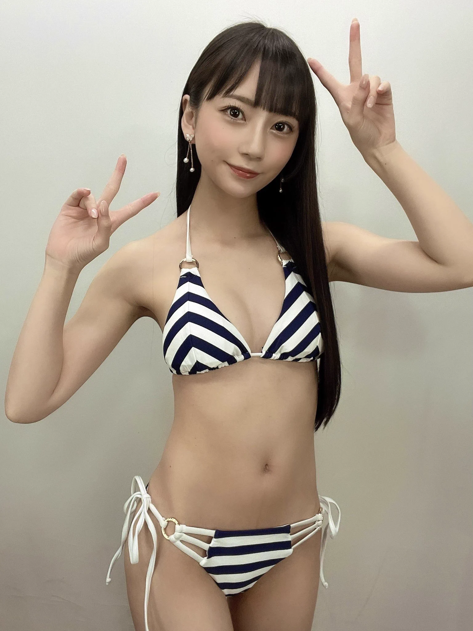 イベントに参加してくださった皆様、本日もありがとうございました！特典盛りだくさんでじゃんけんも楽しかったあ🥺(七沢はじゃんけんがかなり強いらしい)プレゼントとお手紙、4周年のお祝いもありがとう～❤️‍🔥何人かの方に日付を10年前で書いてしまってました、ごめんなさい🙇‍♀️ https://t.co/NdUFISj648