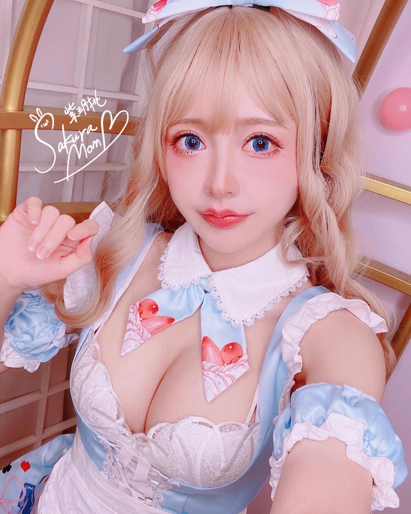 White Rabbit🐰❤️ https://t.co/YrLHb2ME5r