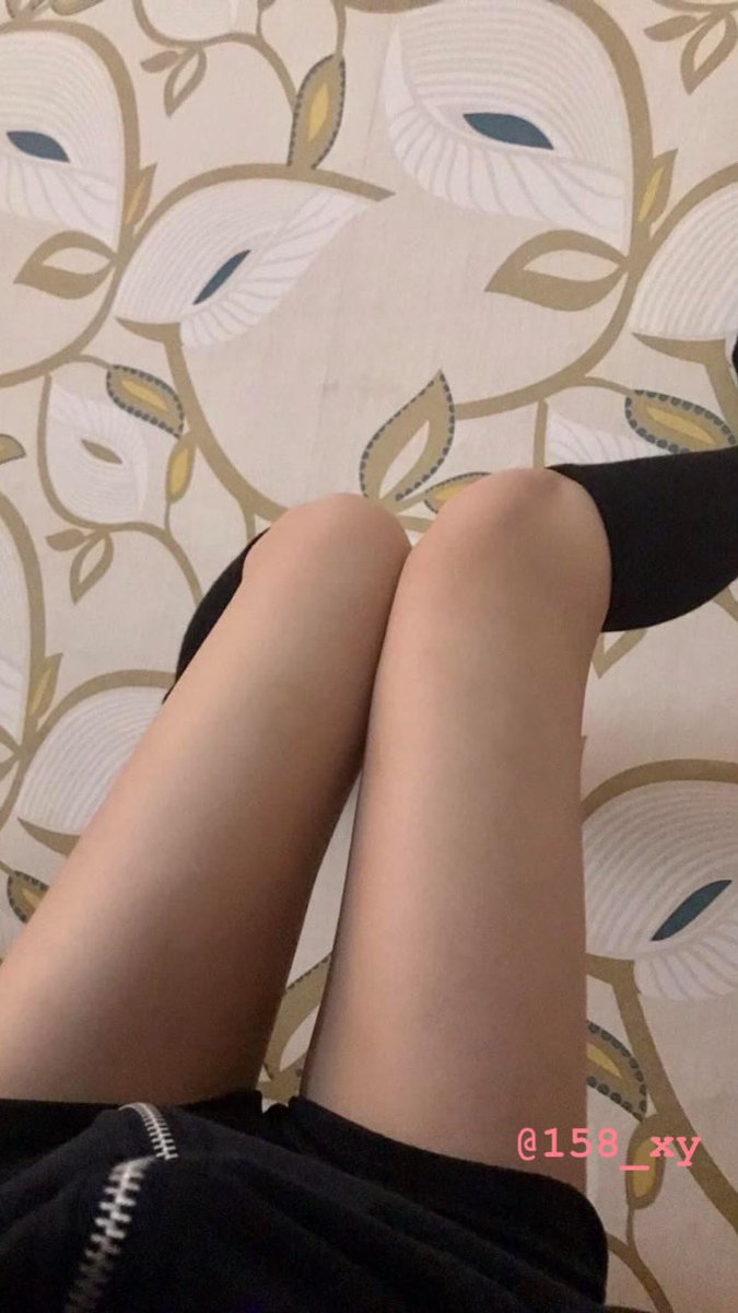 大部分的男生是不是都是腿控
每次光腿就可以摸好久🤔 https://t.co/pKE2ATpeuh