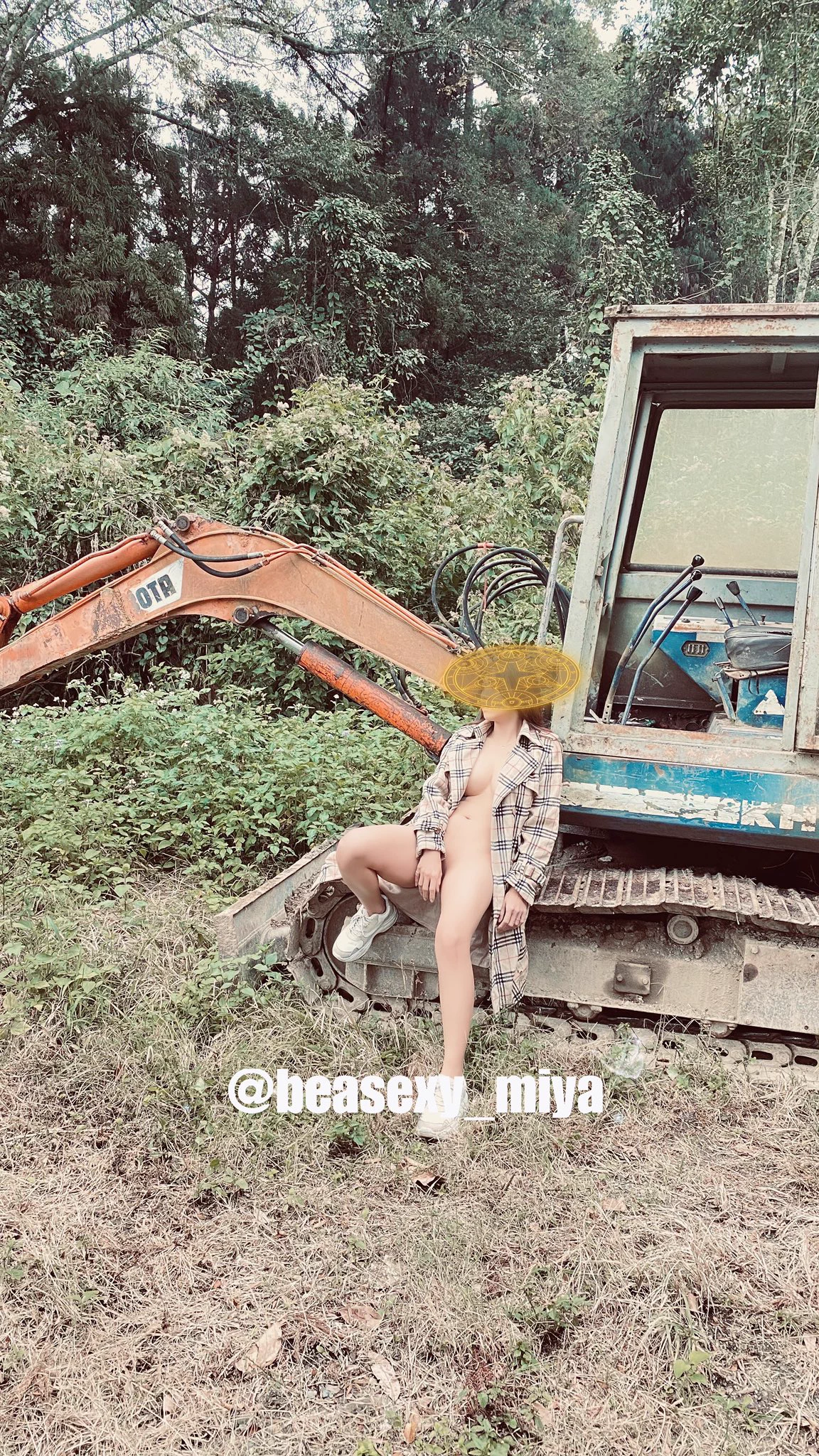 不喜歡這挖土機因為沒有溫度🚜喜歡有溫度手🖖充當挖土機幫我⋯⋯⋯😜😜#耍廢的假日#深山秘境#北部原味販售#面交面脫 https://t.co/JBdXDAMnlO