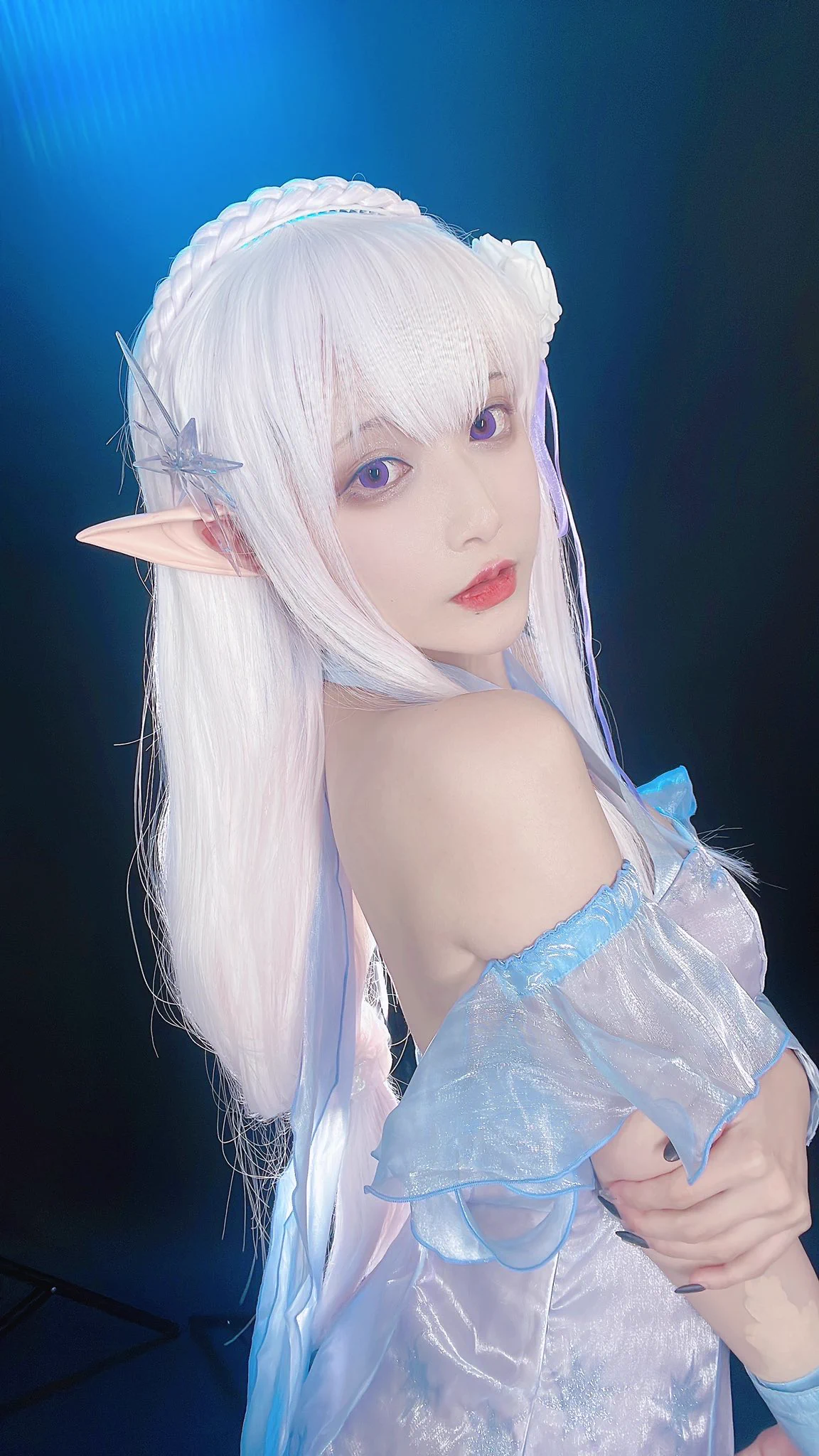 #cosplay 艾米莉亚❤ https://t.co/lQ3xRLHhsR