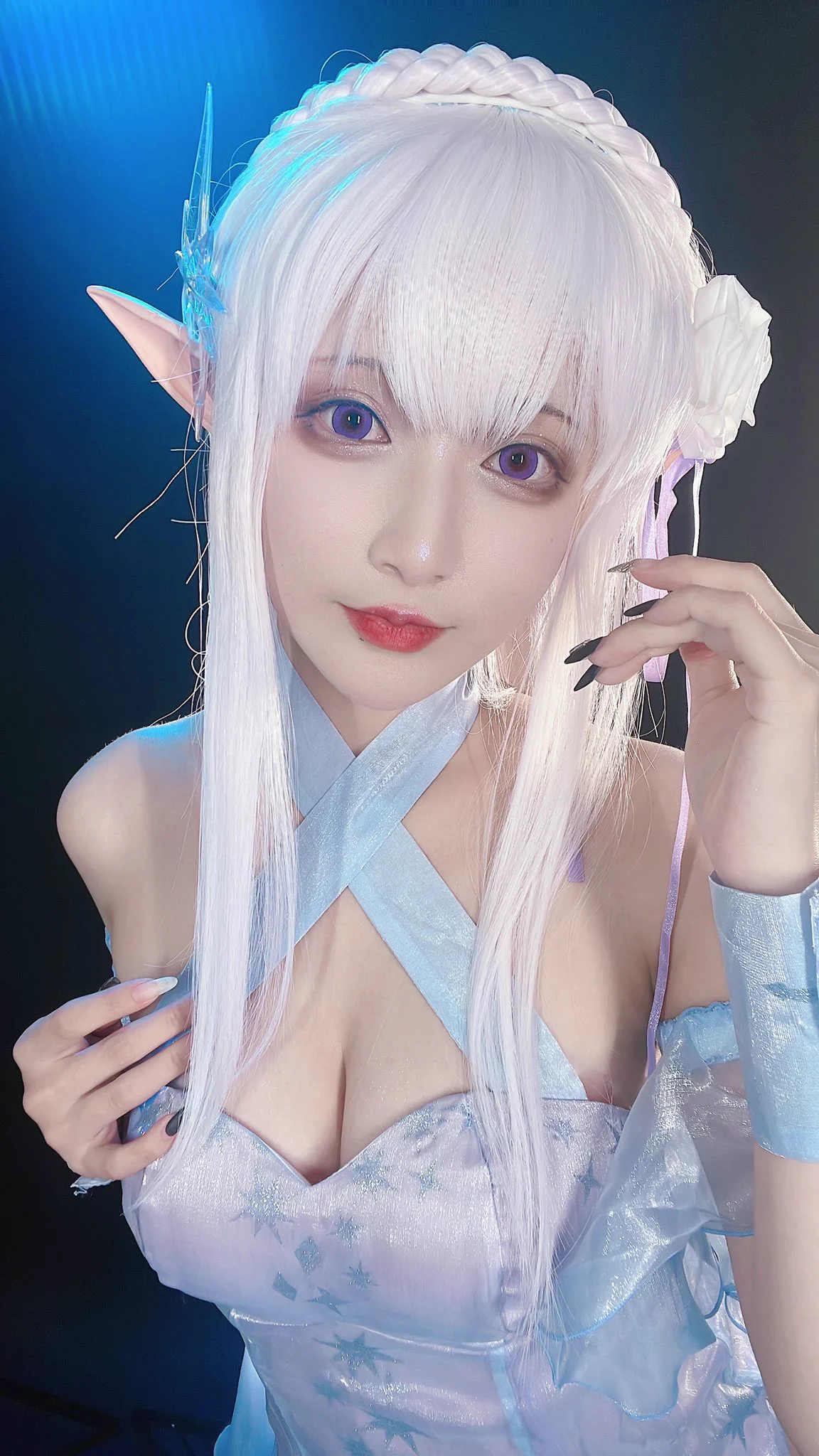 #cosplay 艾米莉亚❤ https://t.co/lQ3xRLHhsR