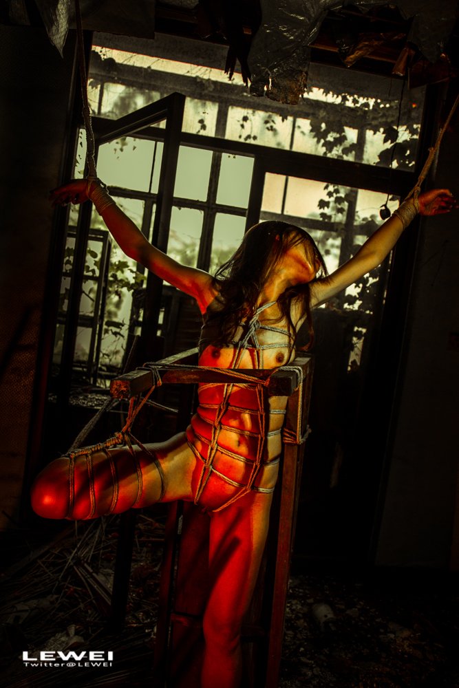 #LEWEI #Bondage #广州约拍 #捆绑 #废墟 #BabyArt #ChinaArt #ChinaBondage
各类主题创作拍摄欢迎私我约拍～
投稿：
@Fengsiyuan
@wqganenshi https://t.co/CakRDU21JR