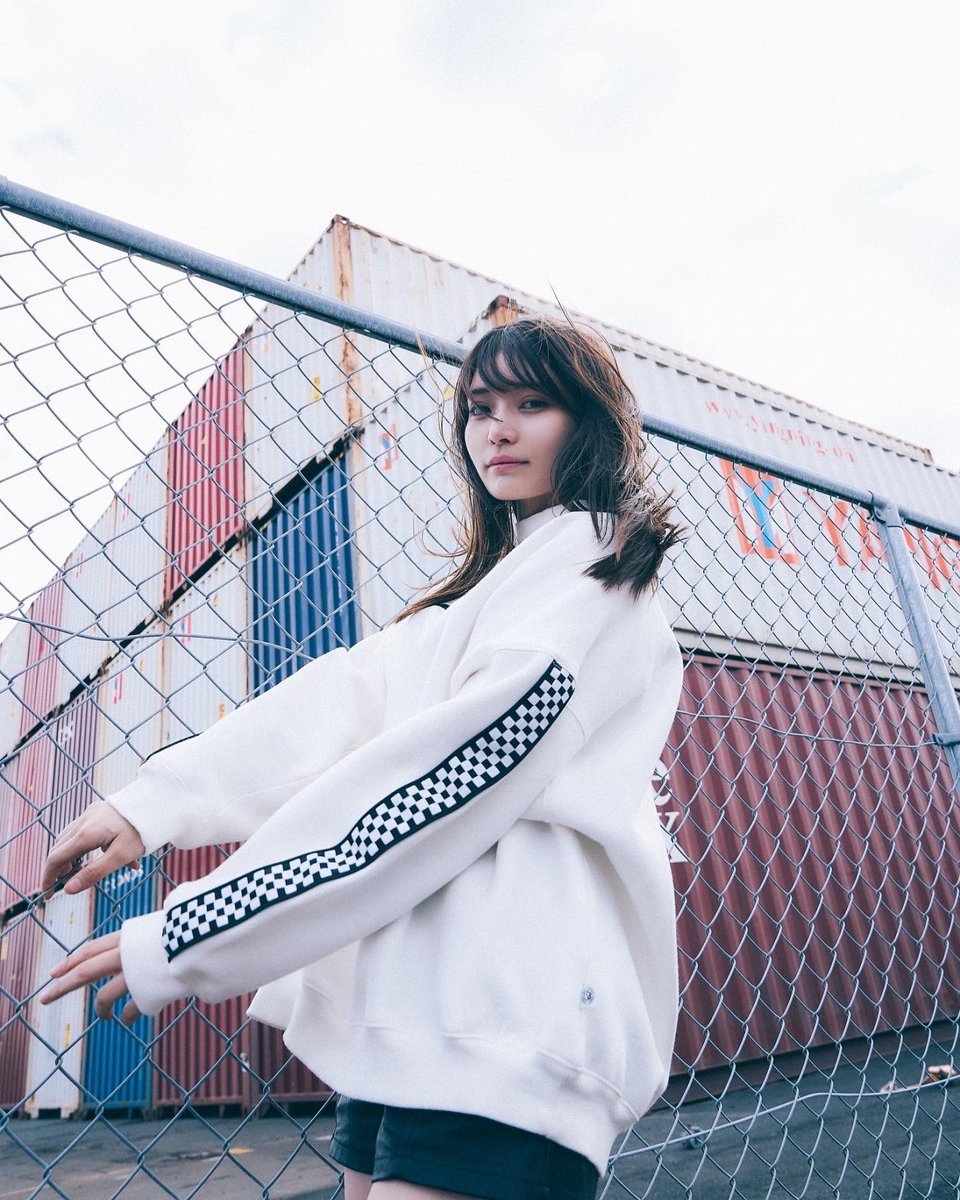 あけましておめでとうございます🌸

今年も一緒に思い出作ろうね！♡ https://t.co/KWOUTpMidI