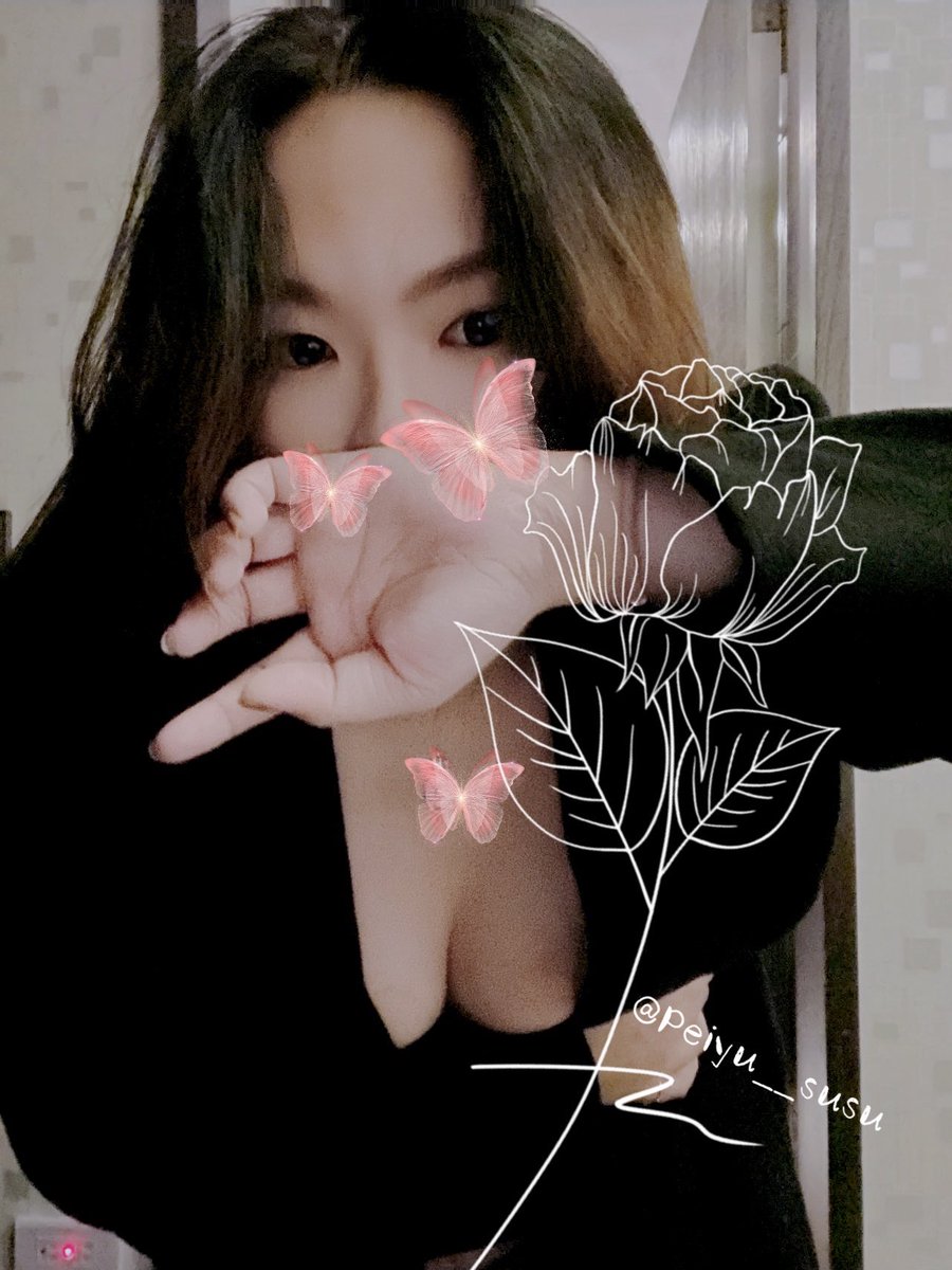 閒聊其實難度很高
你我卻可以聊了無數個小日子
如果你喜歡一個人就別去害怕結局
你要相信你自己的眼光
以後的事情交給以後說
該發生的總會發生你想攔都攔不住
不該發生的你想再多也沒用
認真的去喜歡就好
-

有著兔子溫馴的外貌
內在卻是貓的高傲性格
我就是這麼矛盾

#別害怕別亂想別猜疑別質疑自己 https://t.co/Zc1sgfUm3q