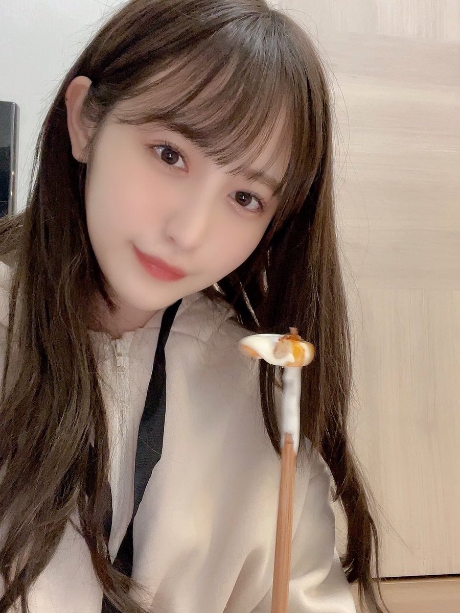 友達とお家でチーズホンデュ🧀🤍
今年入ってから毎日幸せだあ〜まだまだお正月気分です🤍 https://t.co/d9HICY07lc