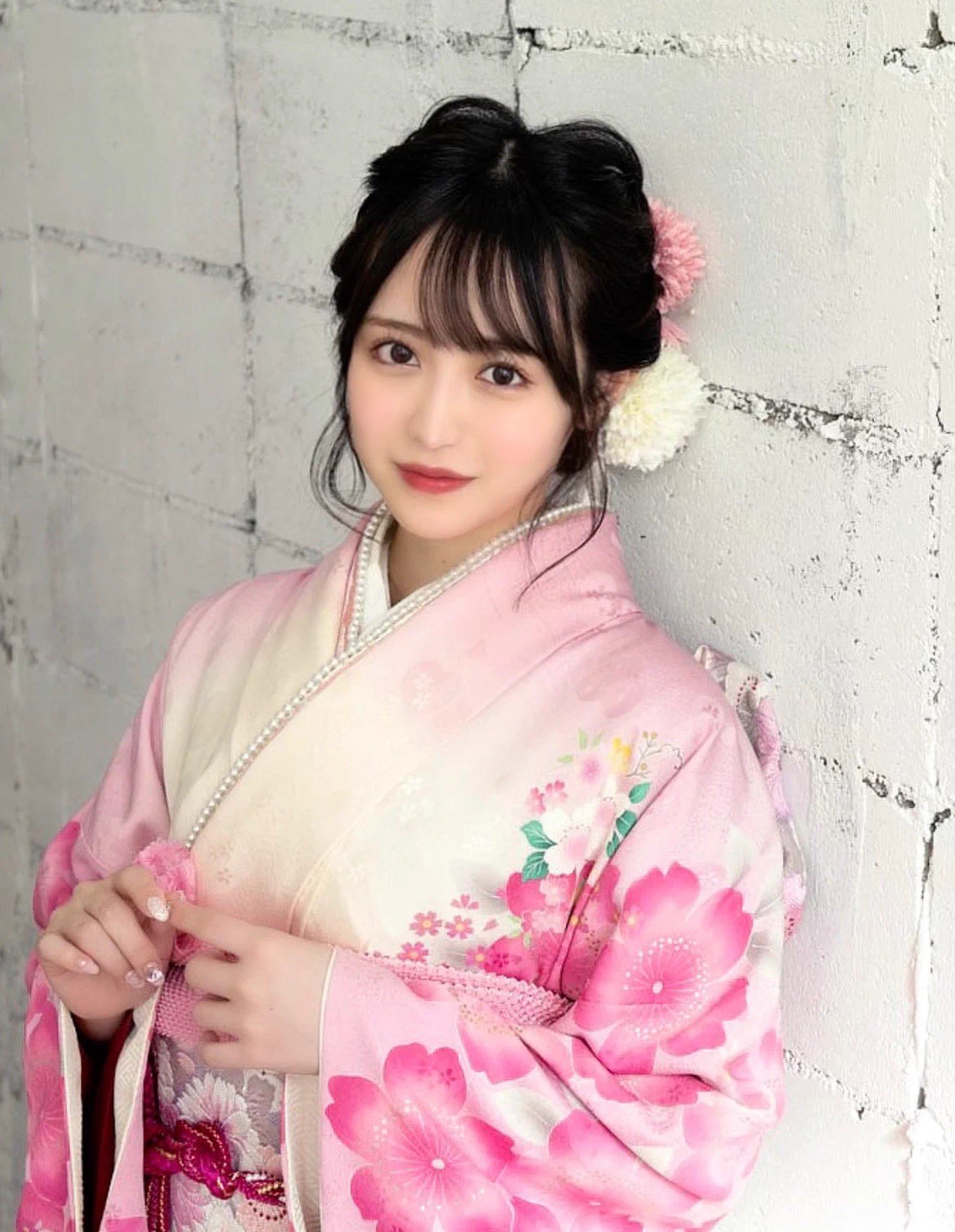 成人式ー！🐰💕ずっと味方で居てくれる家族が大好きだなあって改めて思う🥰新成人のみんなもおめでとう✌🏻 https://t.co/hSy7tBFKXt