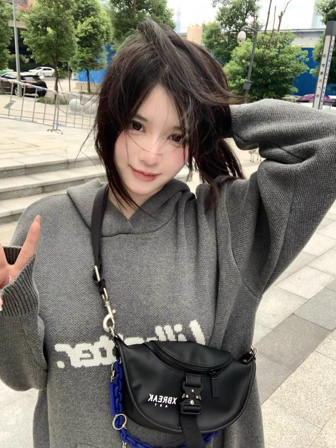 今天风好大，不知道哥哥那里大不大 https://t.co/cvGLh5Icjm