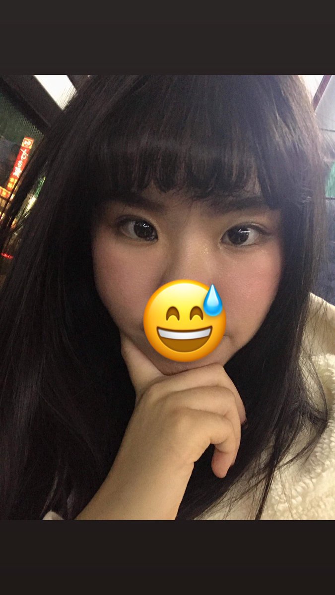 19歲的妝也太恐怖了吧 https://t.co/jX5tN4mbea