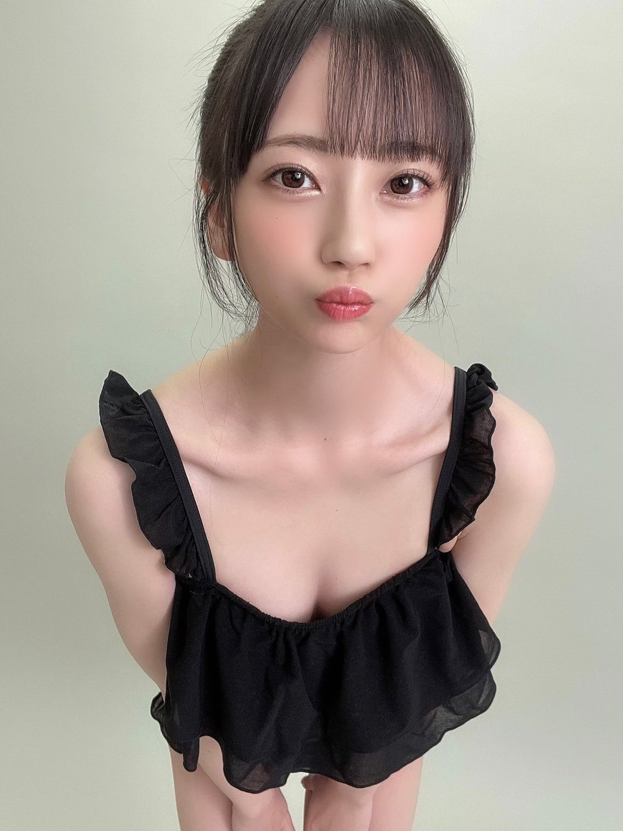 おはみあ🖤 https://t.co/6fB2YsC7eU