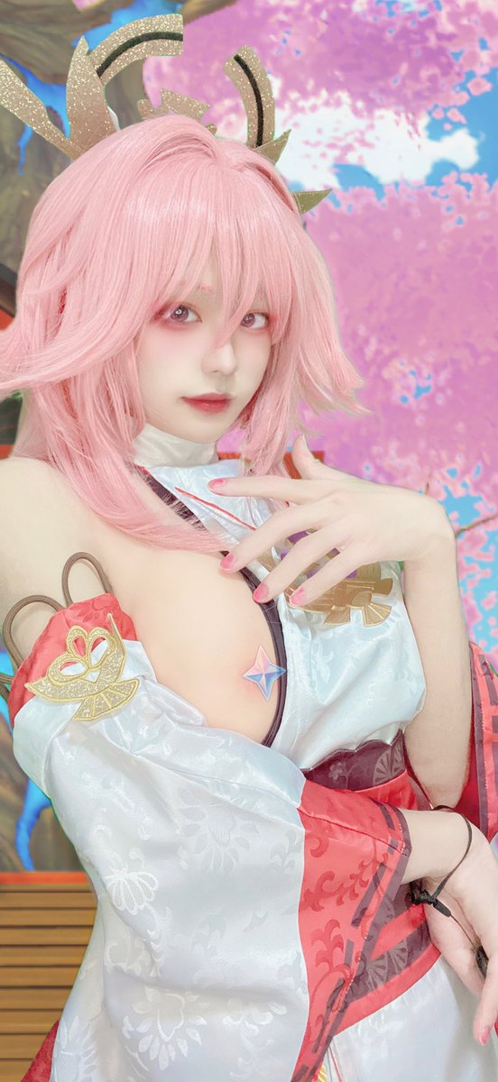 嗯哼
#男の娘　#原神 #八重神子 https://t.co/BK3HGf5sZn