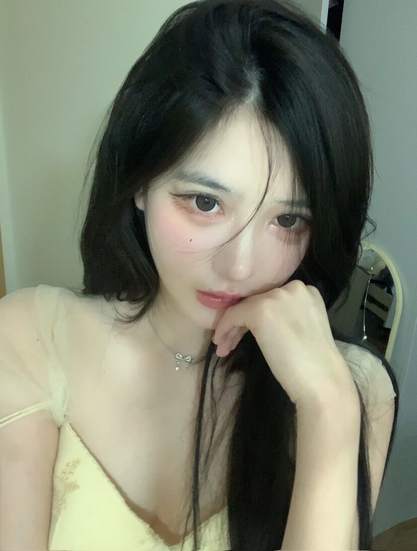 宝宝，人家今天想要被夸 https://t.co/8xnd8CQTRw