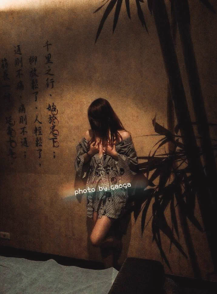 今晚一起按摩吧，徵求1-2位單男❤️按完後順便去通一下😂內建小護士喔@Ena_cxi111 😘 https://t.co/2iLDhZt2sj