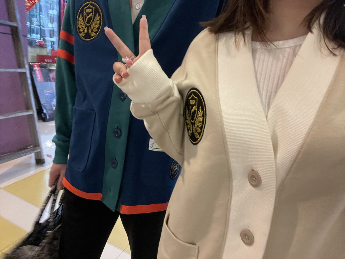 情侣装嘿嘿⁄(⁄ ⁄ ⁄ω⁄ ⁄ ⁄)⁄ https://t.co/vDK3QGAQad