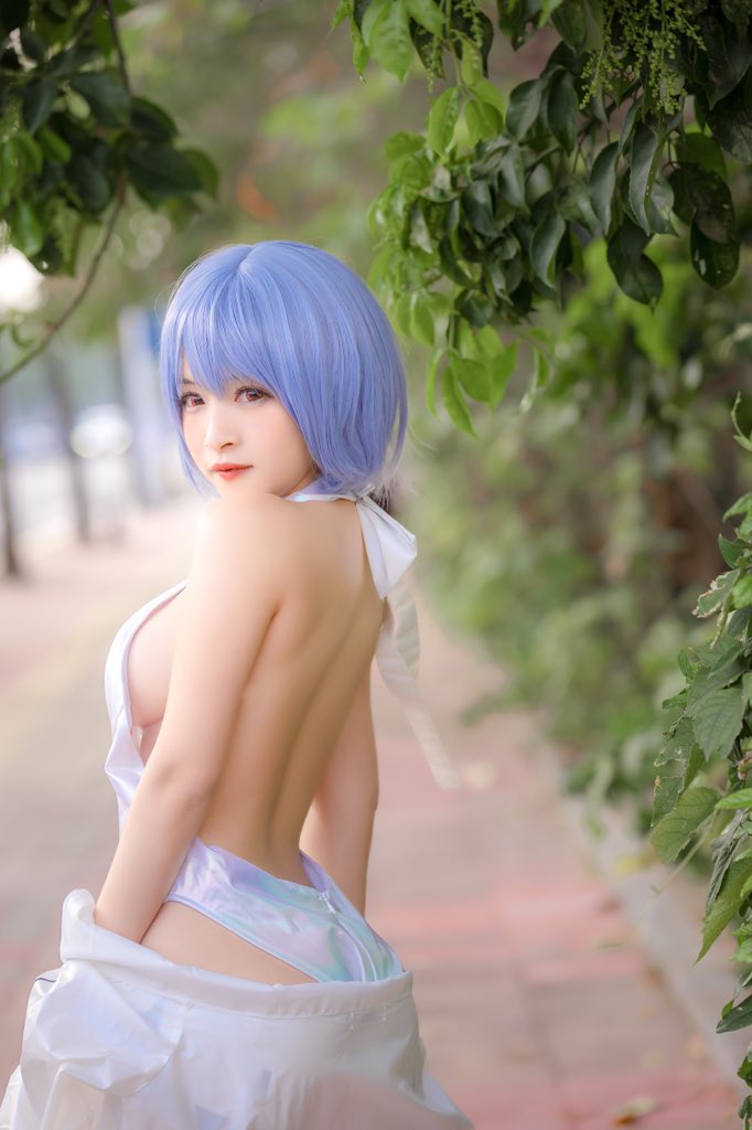 绫波丽吖 https://t.co/bzlrPlATdV