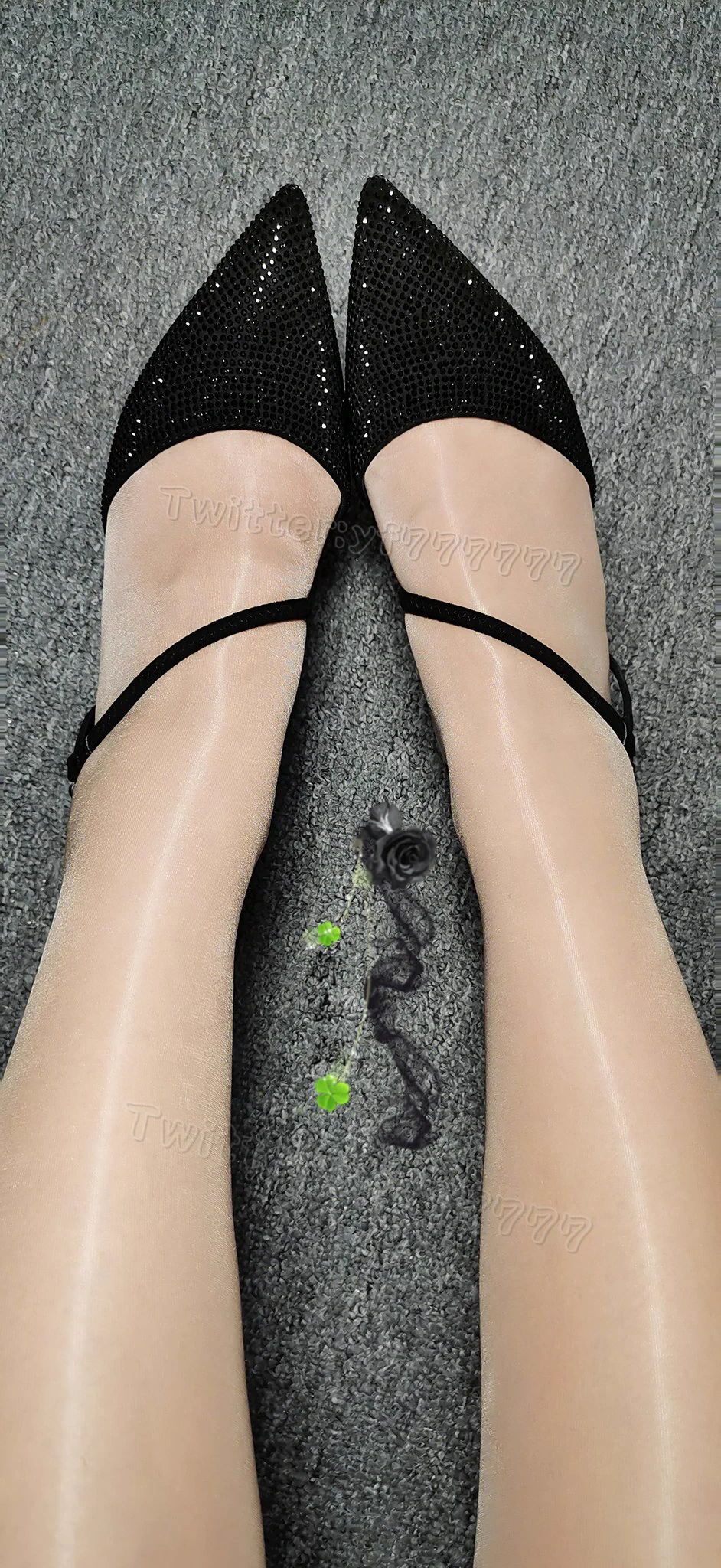 那一抹容颜遗忘在天涯，前世焚香，却与你错过一世动情的流连，如约盟誓终是一曲美梦绕黄梁…… @limerencem @LMziqiao https://t.co/JrwfR57ztB
