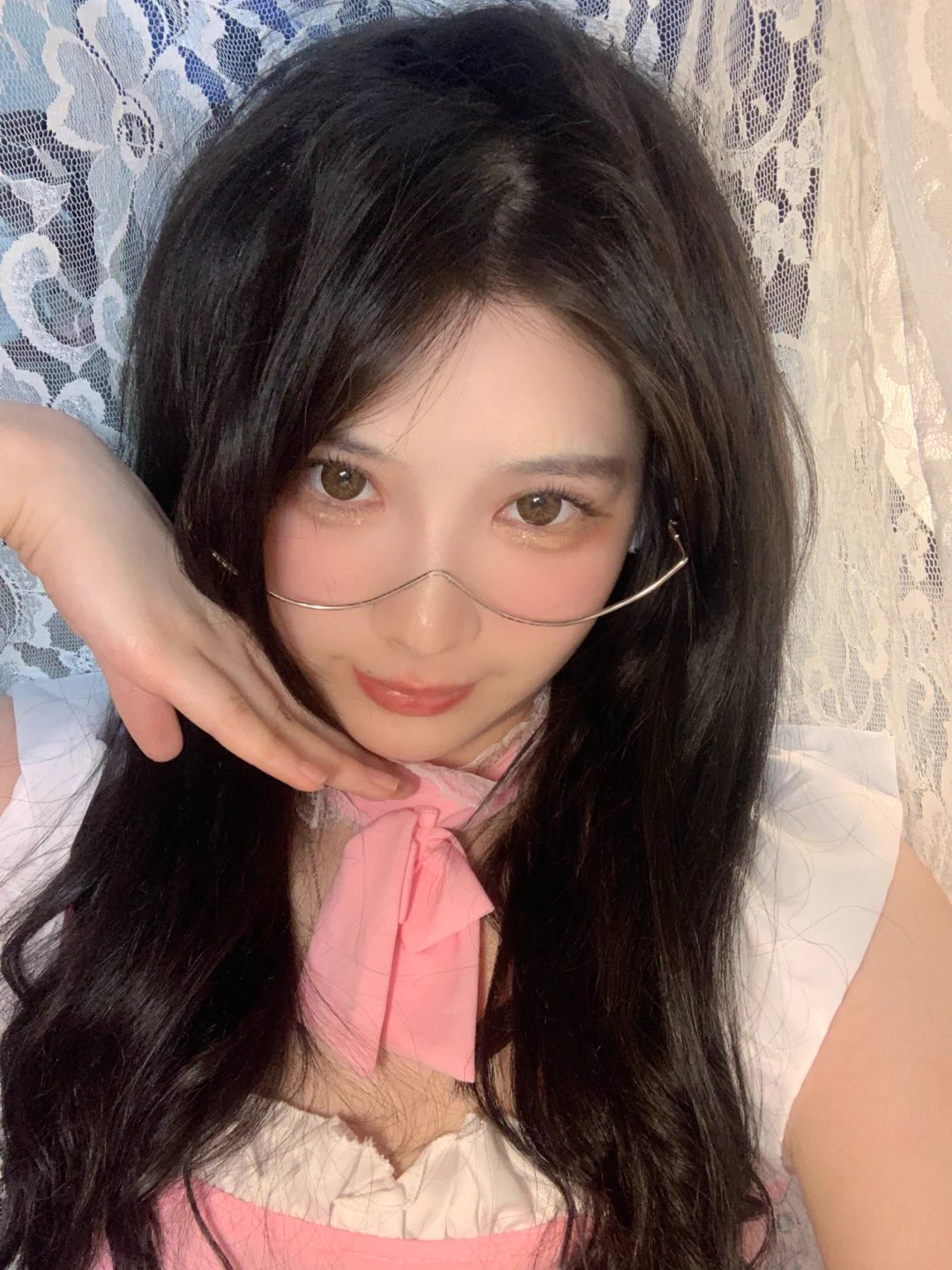 今天是三好女人，好饿好困好想和你睡觉 https://t.co/3yI8FFCXC3