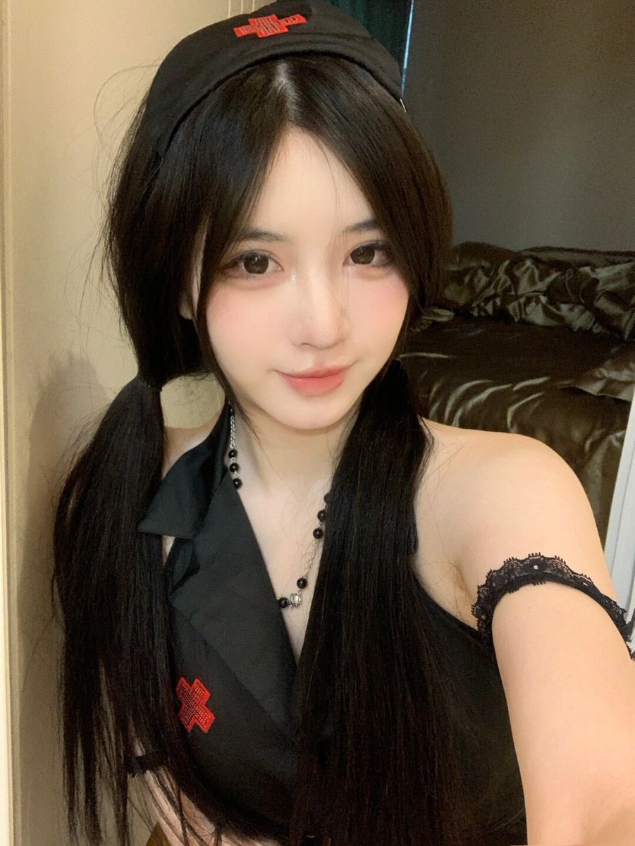 好羡慕别人有老公呀，我也好想要老公贴贴 https://t.co/OJWWABxSRo