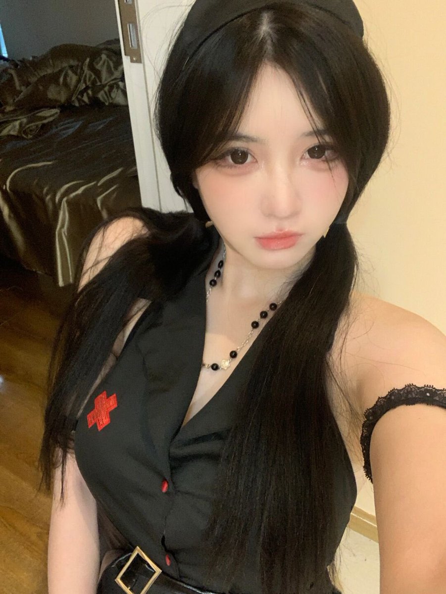 好羡慕别人有老公呀，我也好想要老公贴贴 https://t.co/OJWWABxSRo