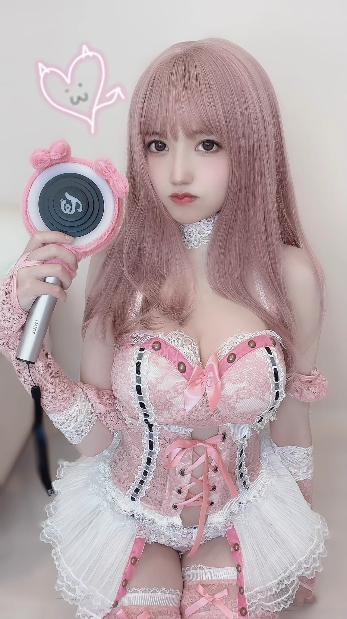 【cos.ピンク担当アイドル🎀】

推してくれますか~~🐰？
.

#cosplay #創作コス https://t.co/yBEsH8RrKX