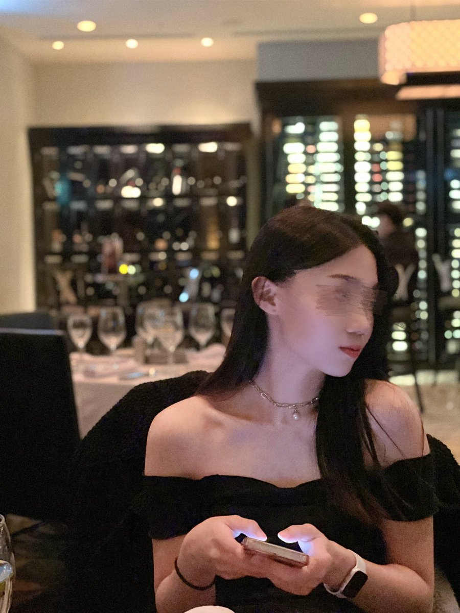 取悅這詞
從來都只該用在自己身上

雖然辛苦，但我還是喜歡過那種滾燙的人生 https://t.co/f3xB0Z50Ck