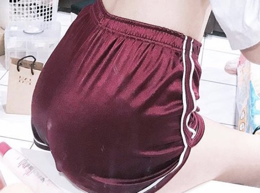 最近真的沒錢錢餒
犧牲一下我的屁股 希望有人可以給我零用錢😿 https://t.co/0KIitpNbSq