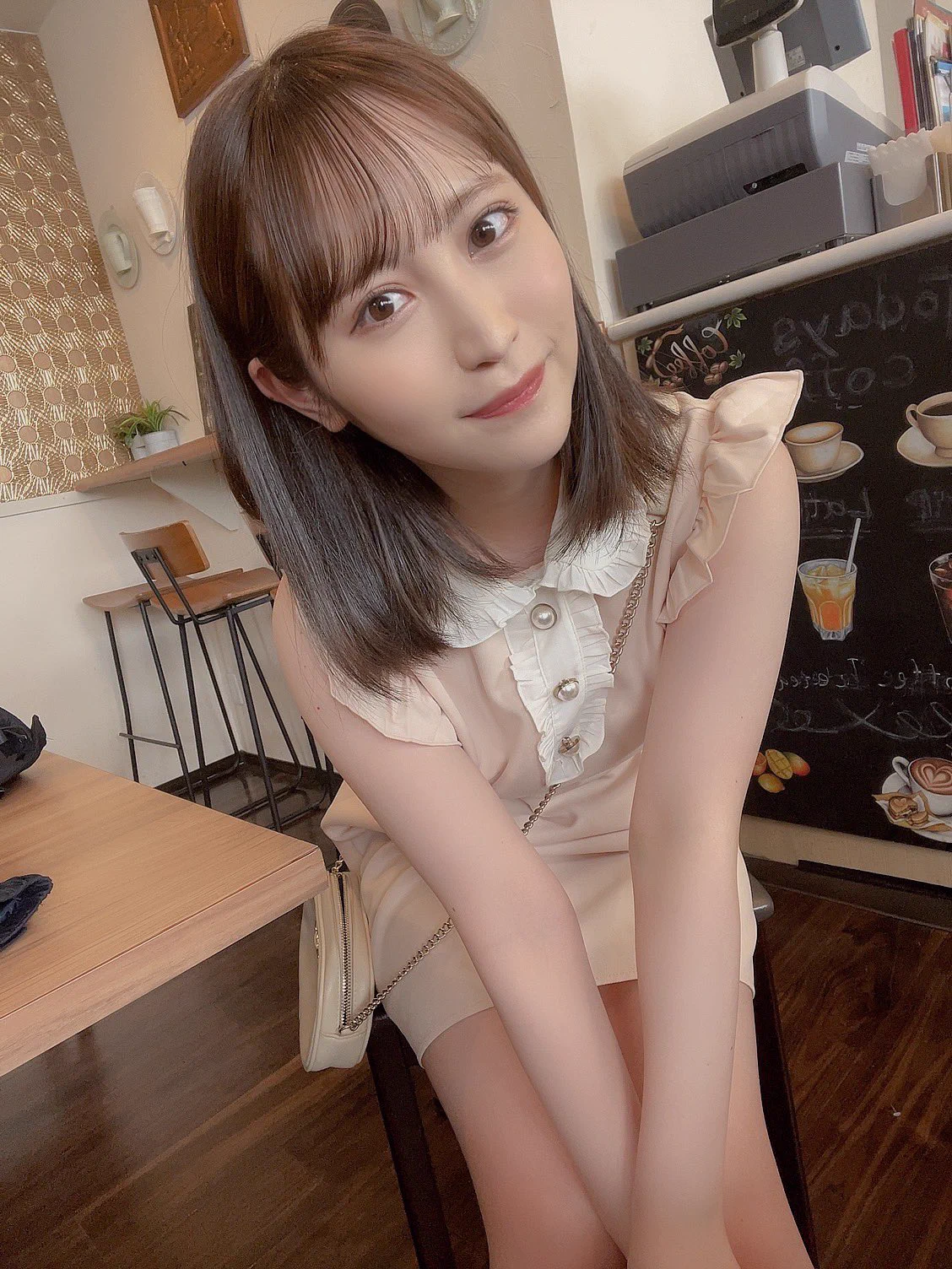 彼女さんとうまくいってないの？🥺🎀相談乗るよ？🐰💕💕 https://t.co/LVHz9JdpEq