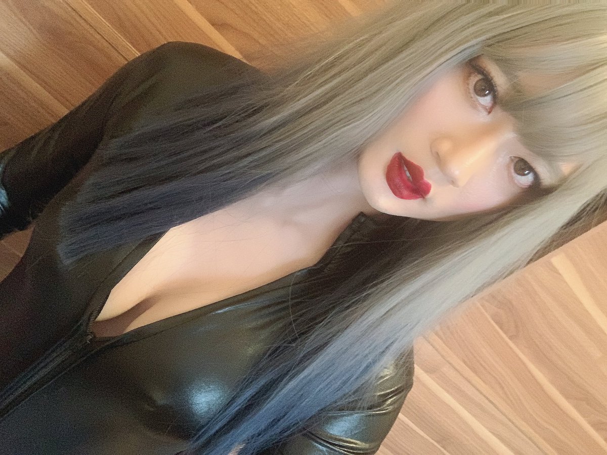 其实我超凶的，不要来惹我😎 https://t.co/cLWiJnQSw9