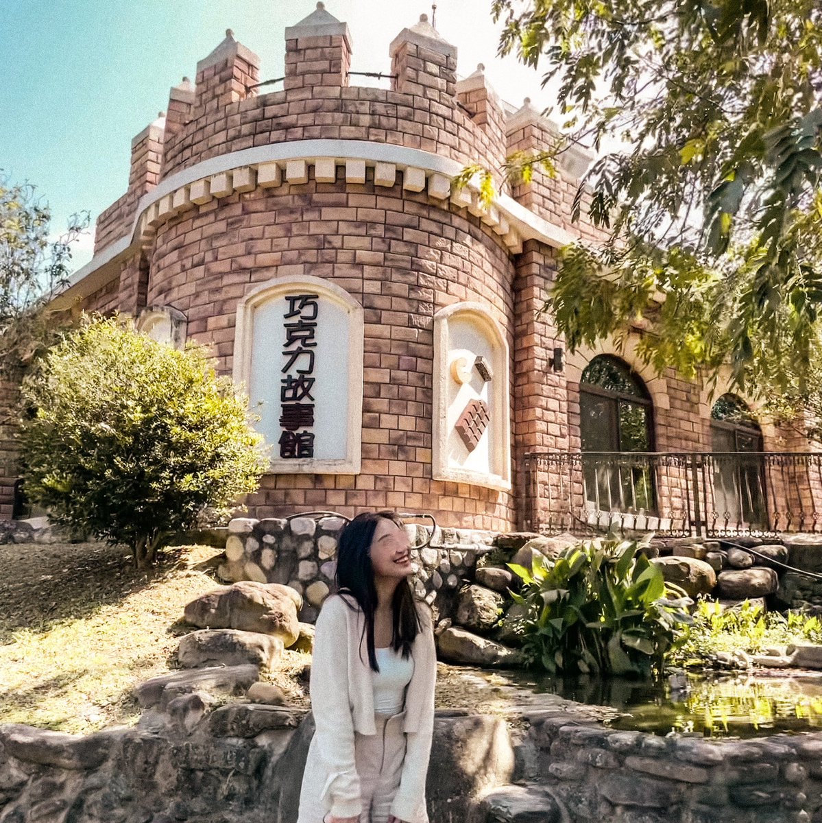 Leo🦁️
-

多數人都覺得獅子喜歡眾星拱月的感覺
但其實當他們站在注目下
無論有多少目光
只要能與你從頭到尾的對視就足以

-轉leotw88 https://t.co/F0tYTJEz0P