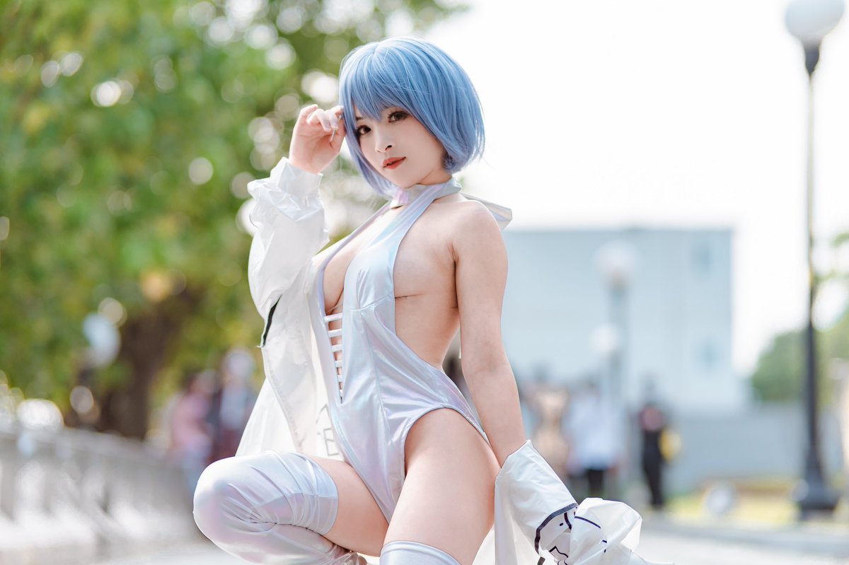 绫波丽使你快乐 https://t.co/XyNq05xyWy