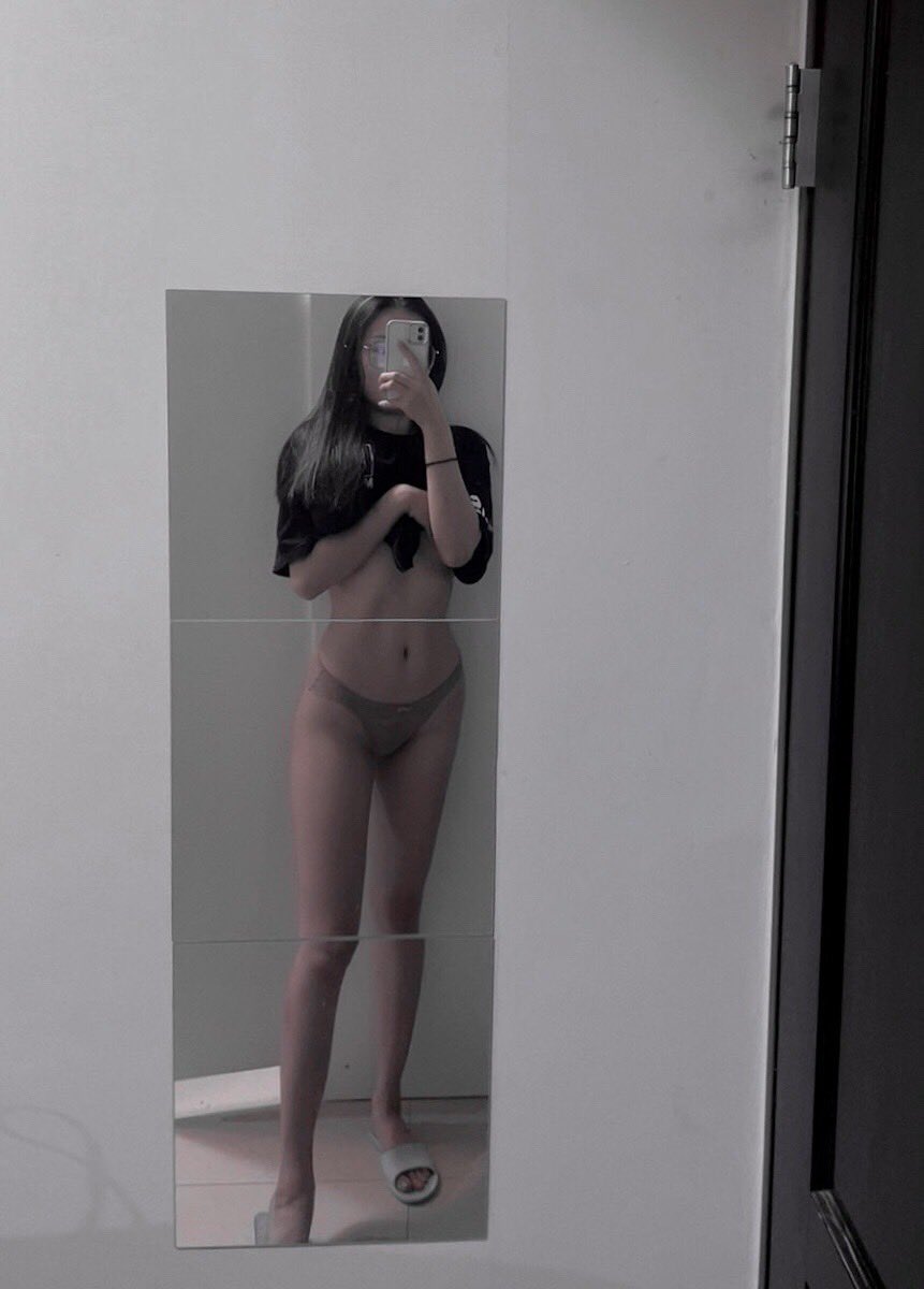 浪漫和你都想擁有

永遠追求雙向奔赴🤍 https://t.co/axFSas4JIG